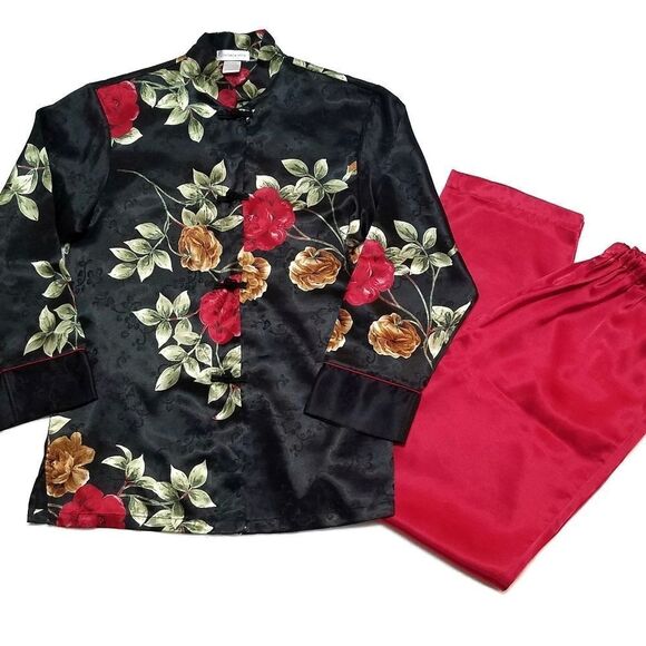 𝅺VINTAGE 80s Jones New York Red Kimono Pajama Set - Picture 1 of 10